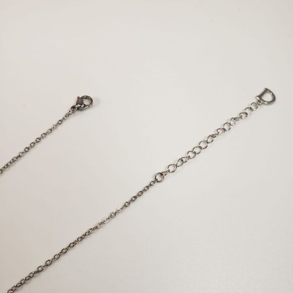 Brand New Rhinestone Diamond Style Ribbon Necklace - Picture 5 of 6